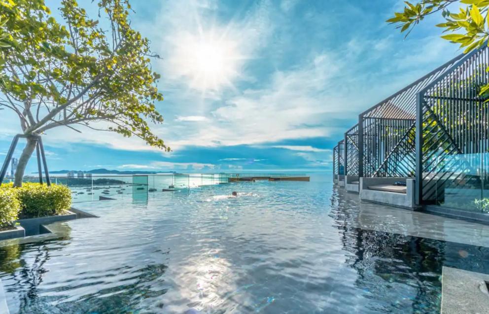 The Edge Central Pattaya Seaview With Infinity Pool & Free Netflix Exteriér fotografie