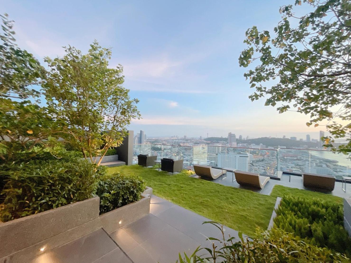 The Edge Central Pattaya Seaview With Infinity Pool & Free Netflix Exteriér fotografie